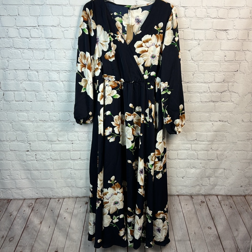BloomChic Navy Floral Surplice Neck Lantern Sleeve Pocket Dress Plus Size 2X - Picture 2 of 7